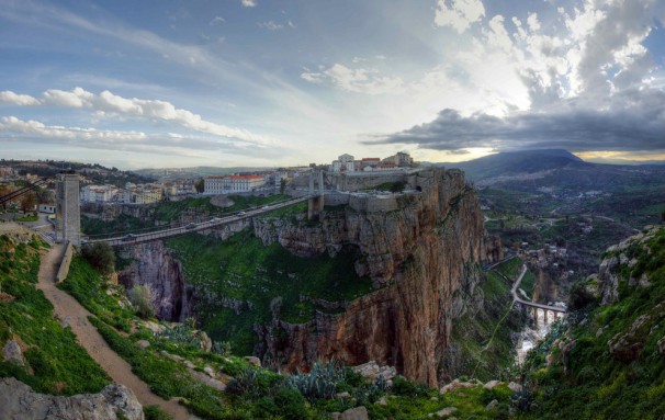 31 raisons de ne jamais vous rendre en Algérie