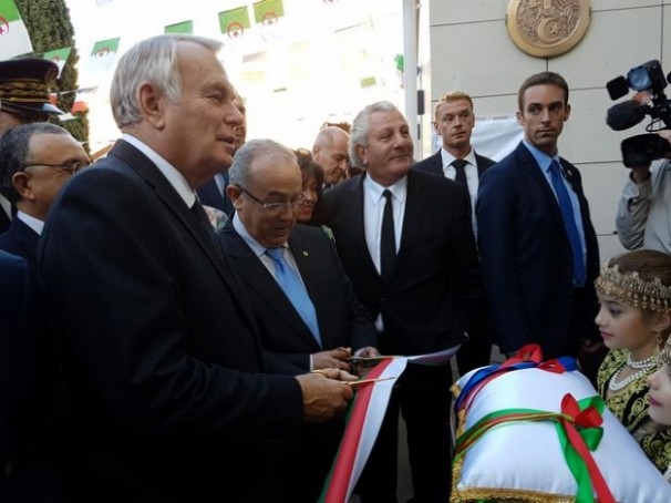 Lamamra et Ayrault inaugurent le consulat général d’Algérie de Marseille rénové