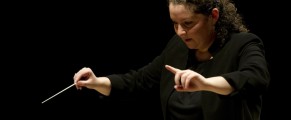 Un docu sur la chef d’orchestre , Zahia Ziouani, ce soir sur France 3