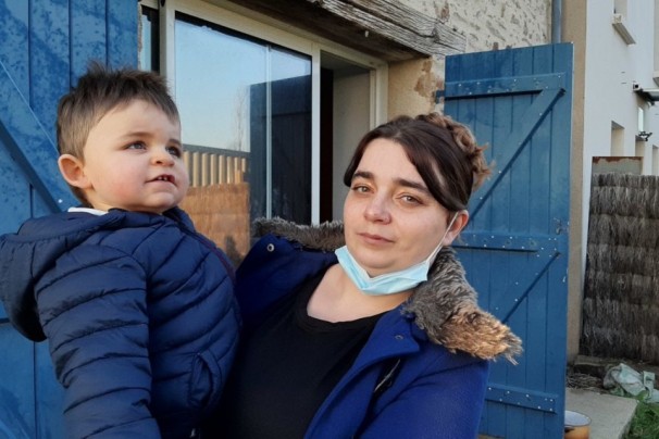Morbihan : bloqué en Algérie, il n’a toujours pas vu son petit garçon, sa compagne se bat pour le faire venir en France